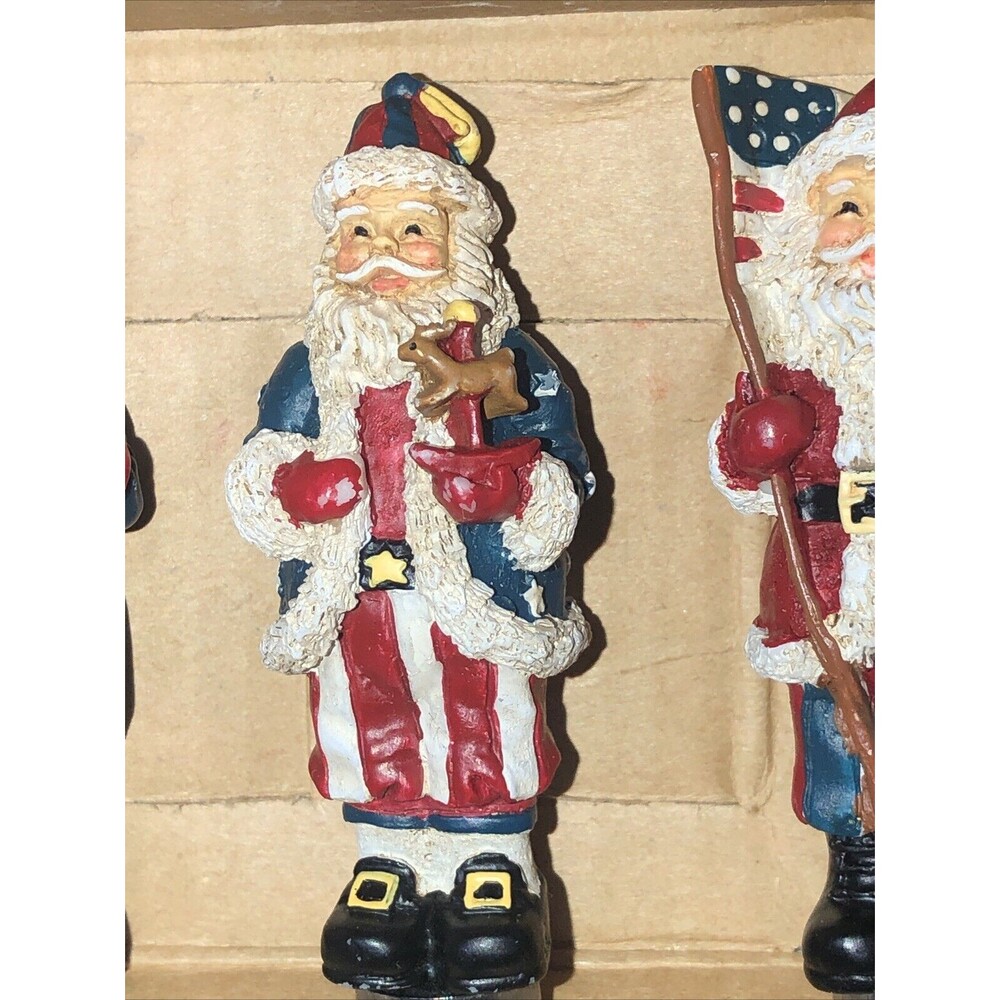 Boston Warehouse Christmas Patriotic Santa Dip Cheese Charcuterie Spreader Set - Picture 4 of 9